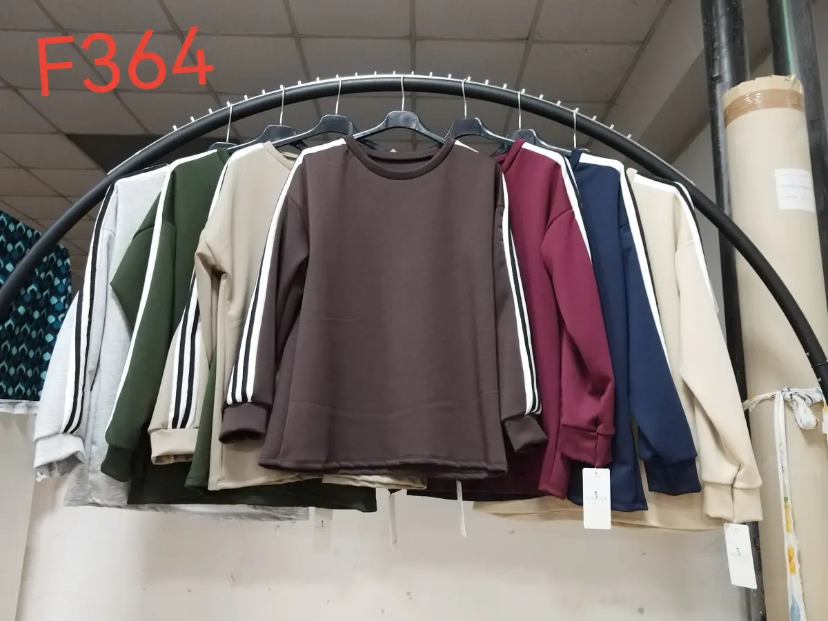 Women's Perfect Long Sleeve Crew Neck T-Shirt F364