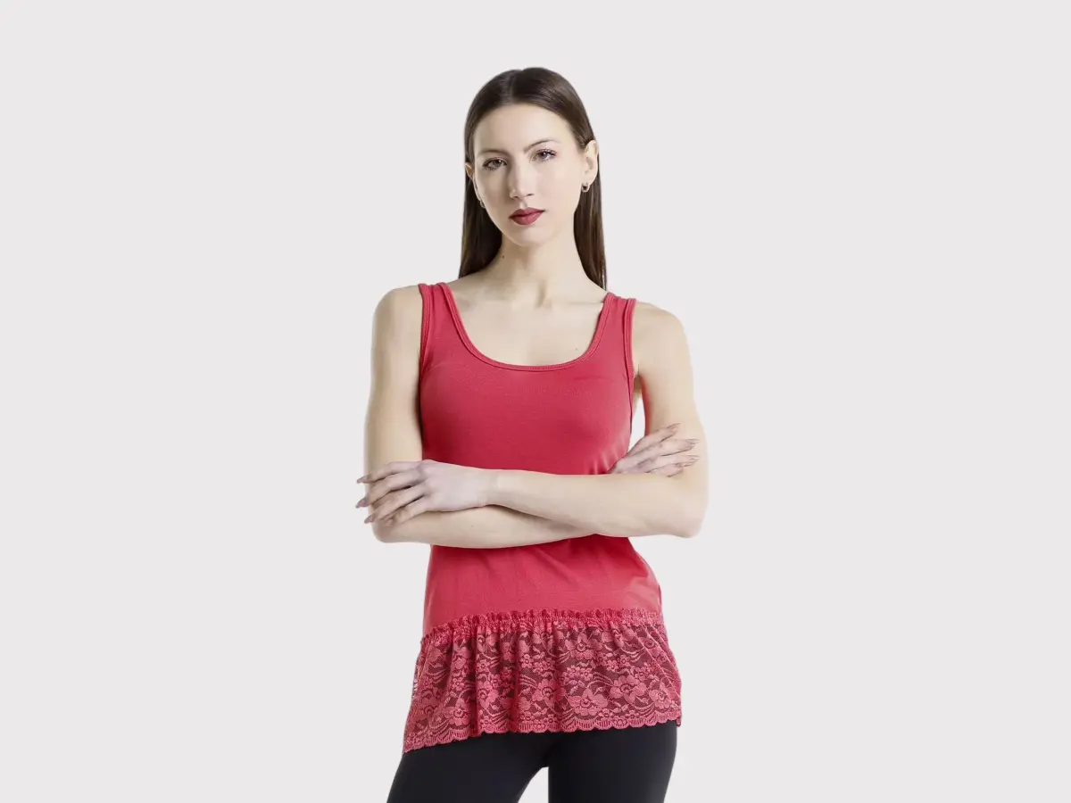 Women's Sleeveless Round Neck Lace Trim Camisole Shirt